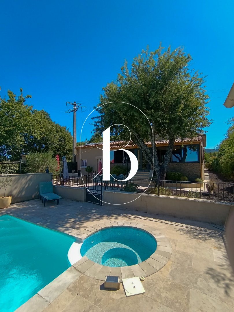 Maison à vendre, 215m², Saint-Just-et-Vacquières