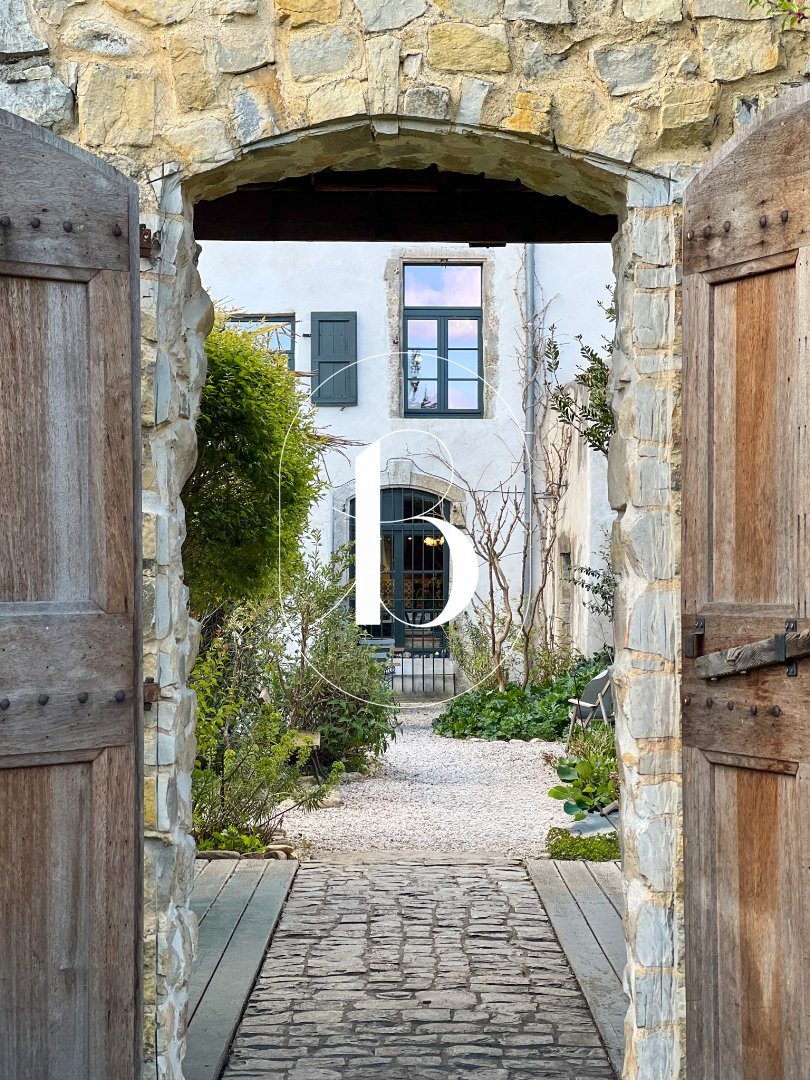 Maison à vendre, 450m², Vézénobres