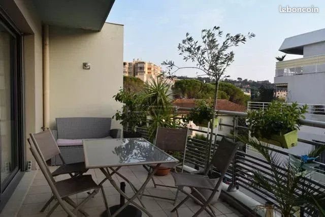 Appartement à vendre, 70m², Saint-Raphaël