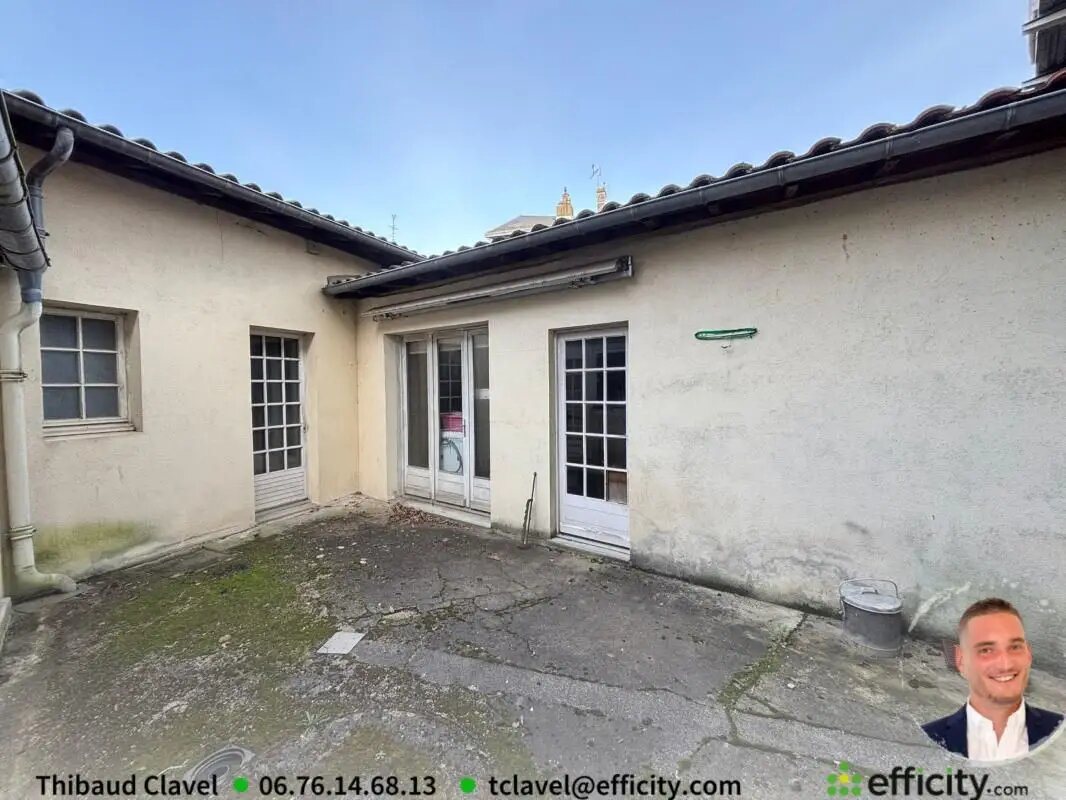Maison à vendre, 300m², Chasseneuil-sur-Bonnieure