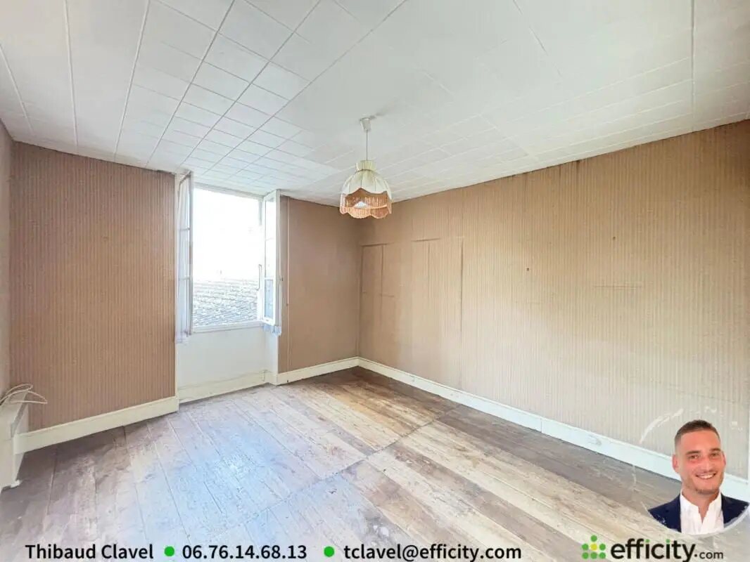Maison à vendre, 300m², Chasseneuil-sur-Bonnieure