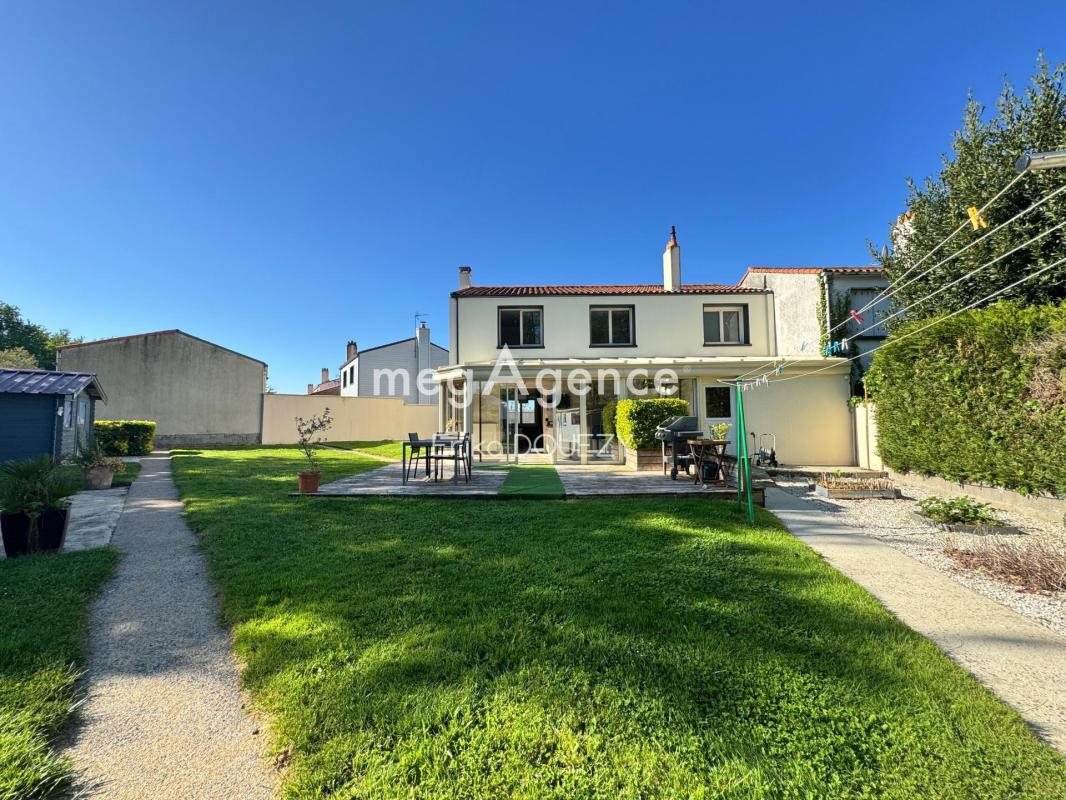 Maison à vendre, 131m², Mortagne-sur-Sèvre