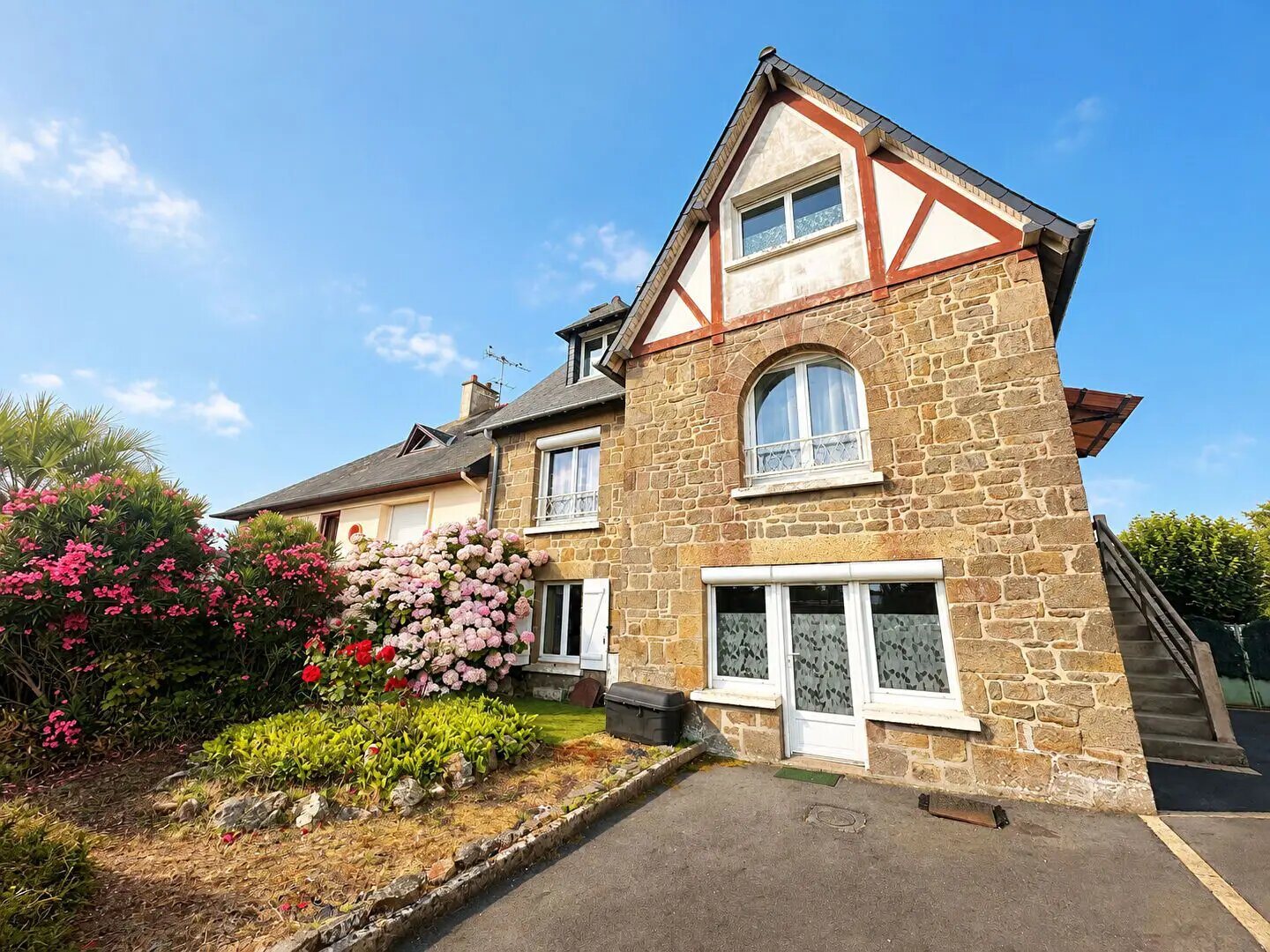 Maison à vendre, 142m², Saint-Coulomb