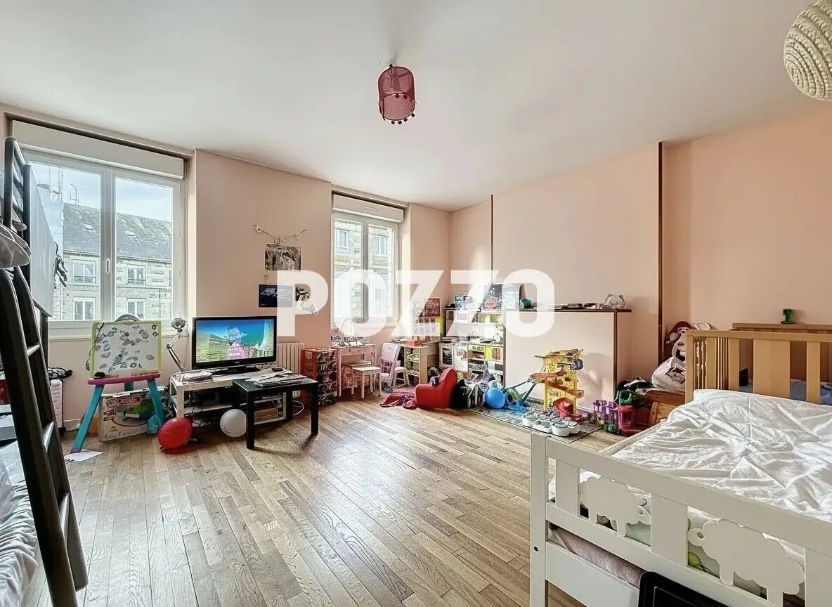Appartement à vendre, 102m², Saint-Hilaire-du-Harcouët