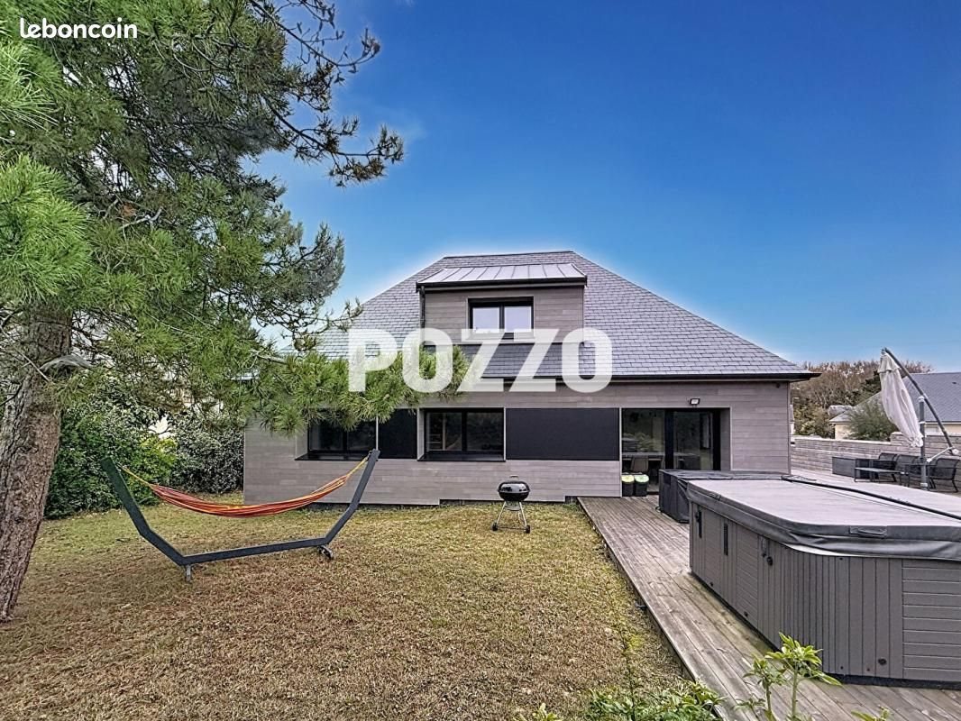 Maison à vendre, 125m², Jullouville
