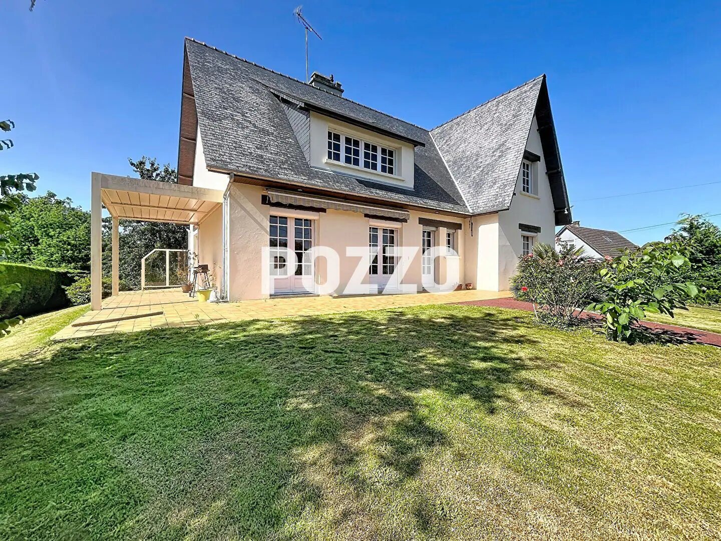 Maison à vendre, 137m², Les Loges-Marchis