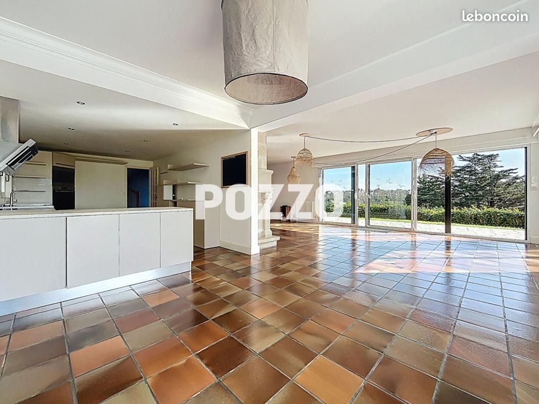 Maison à vendre, 260m², Saint-Planchers