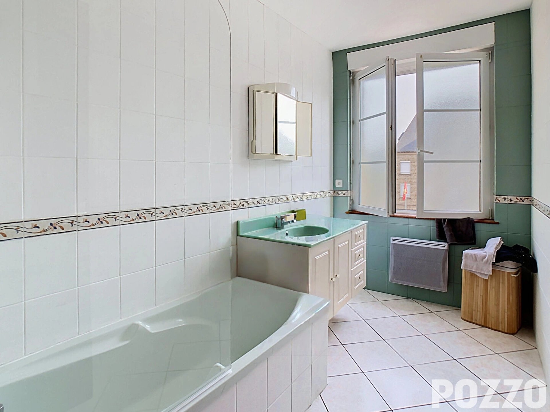 Appartement à louer, 104m², Mortain