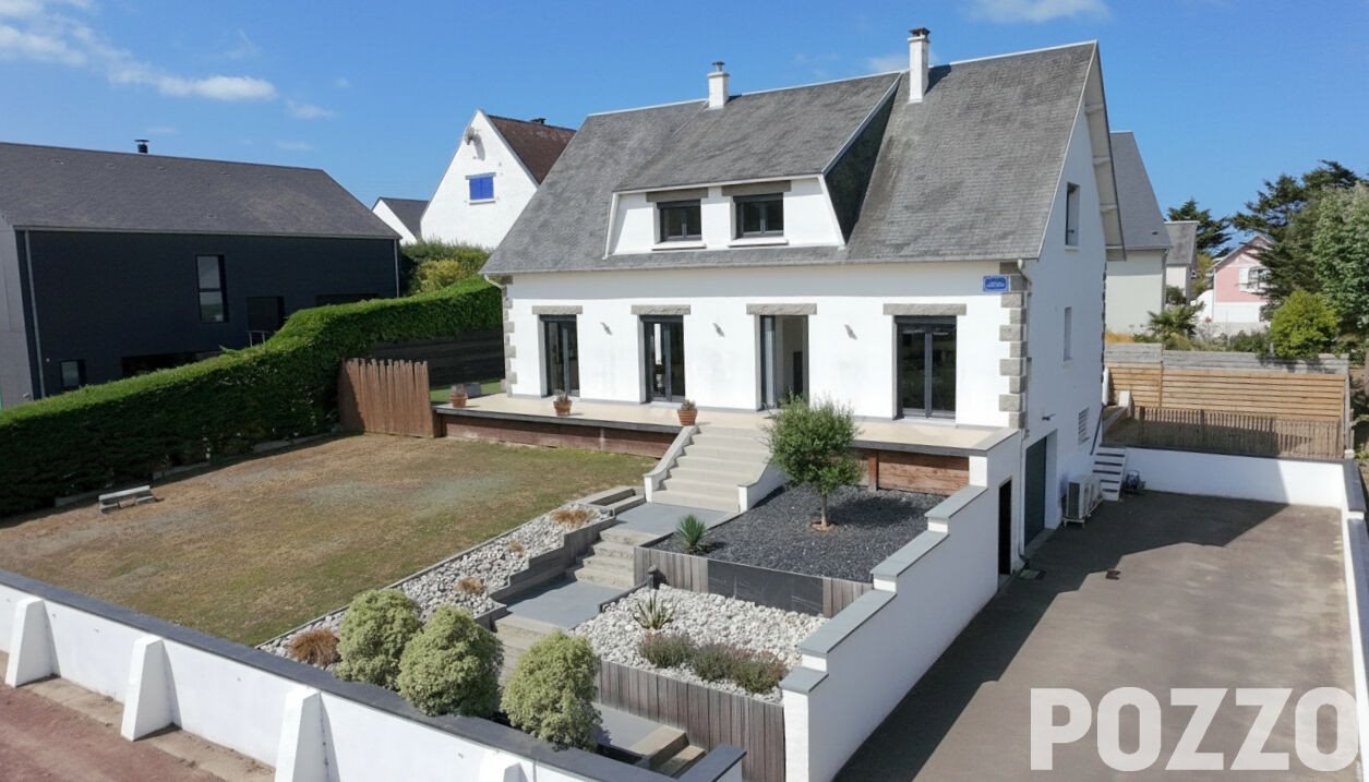 Maison à vendre, 214m², Jullouville