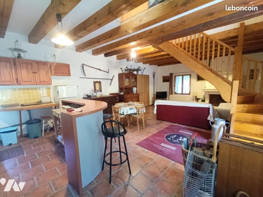 Maison à vendre, 85m², Seyne (Le Grand Puy)