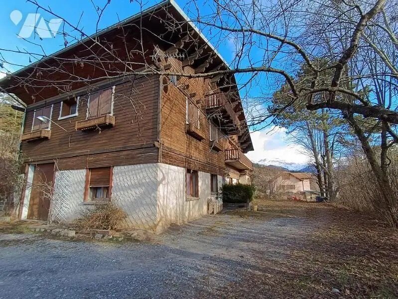 Maison à vendre, 330m², Seyne (Le Grand Puy)