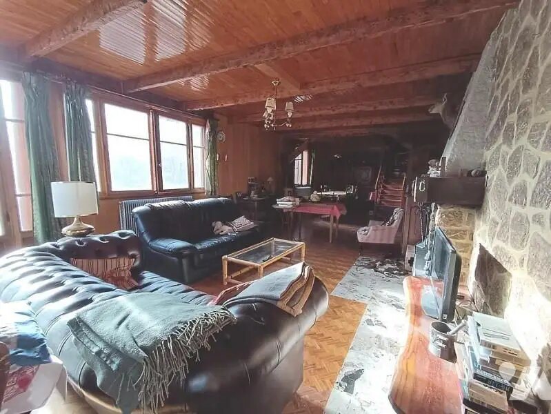 Maison à vendre, 330m², Seyne (Le Grand Puy)