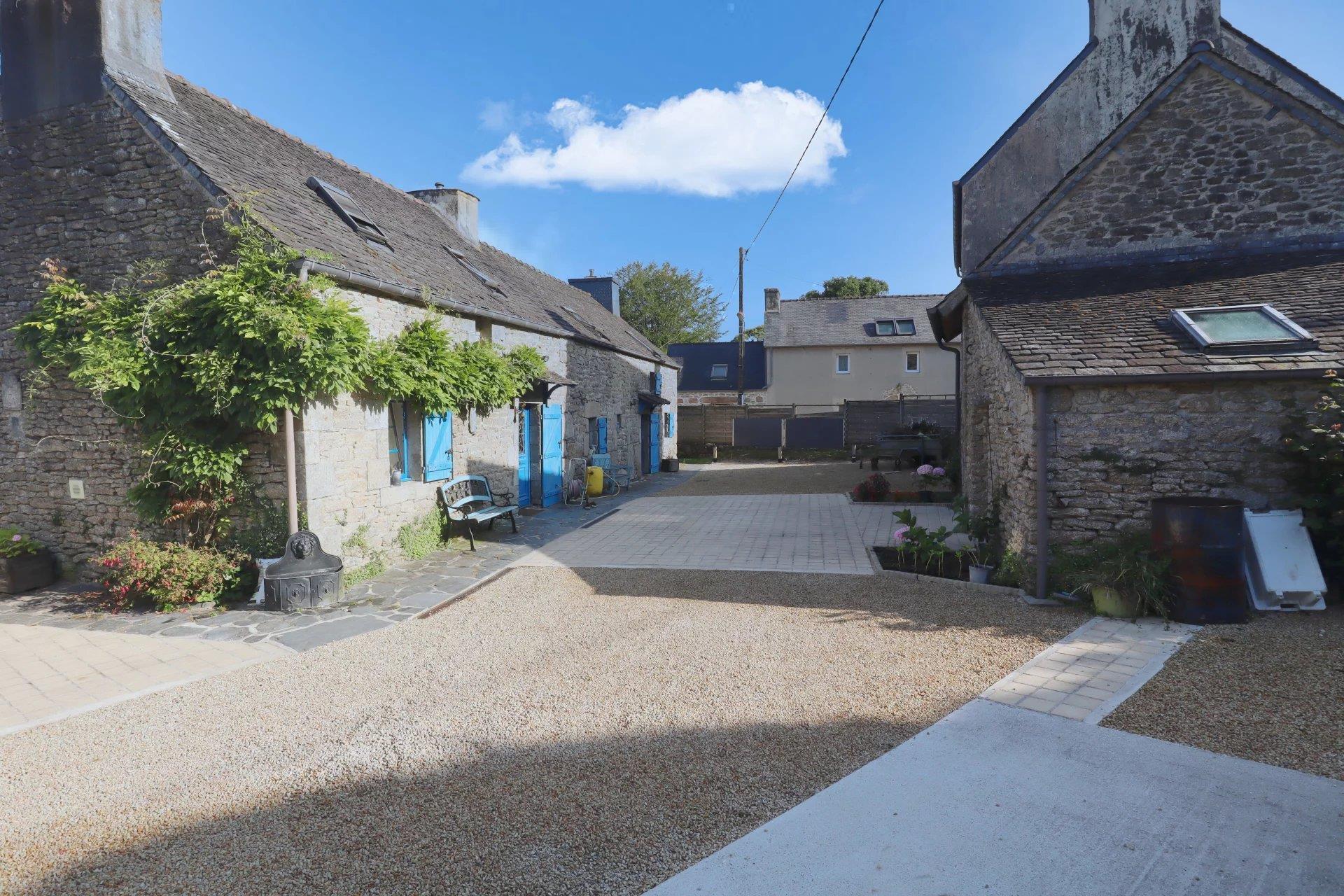Maison à vendre, 118m², La Feuillée