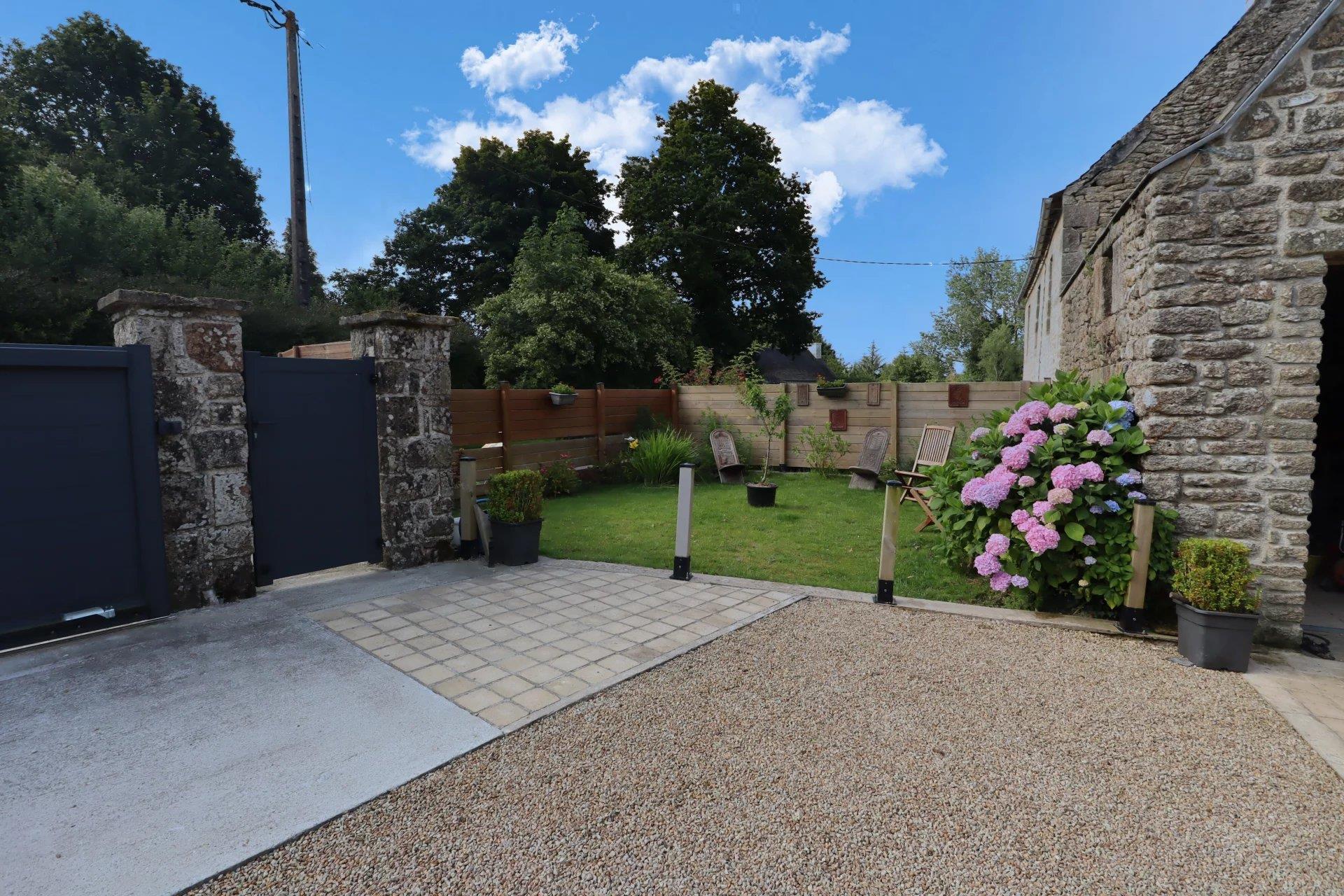 Maison à vendre, 118m², La Feuillée