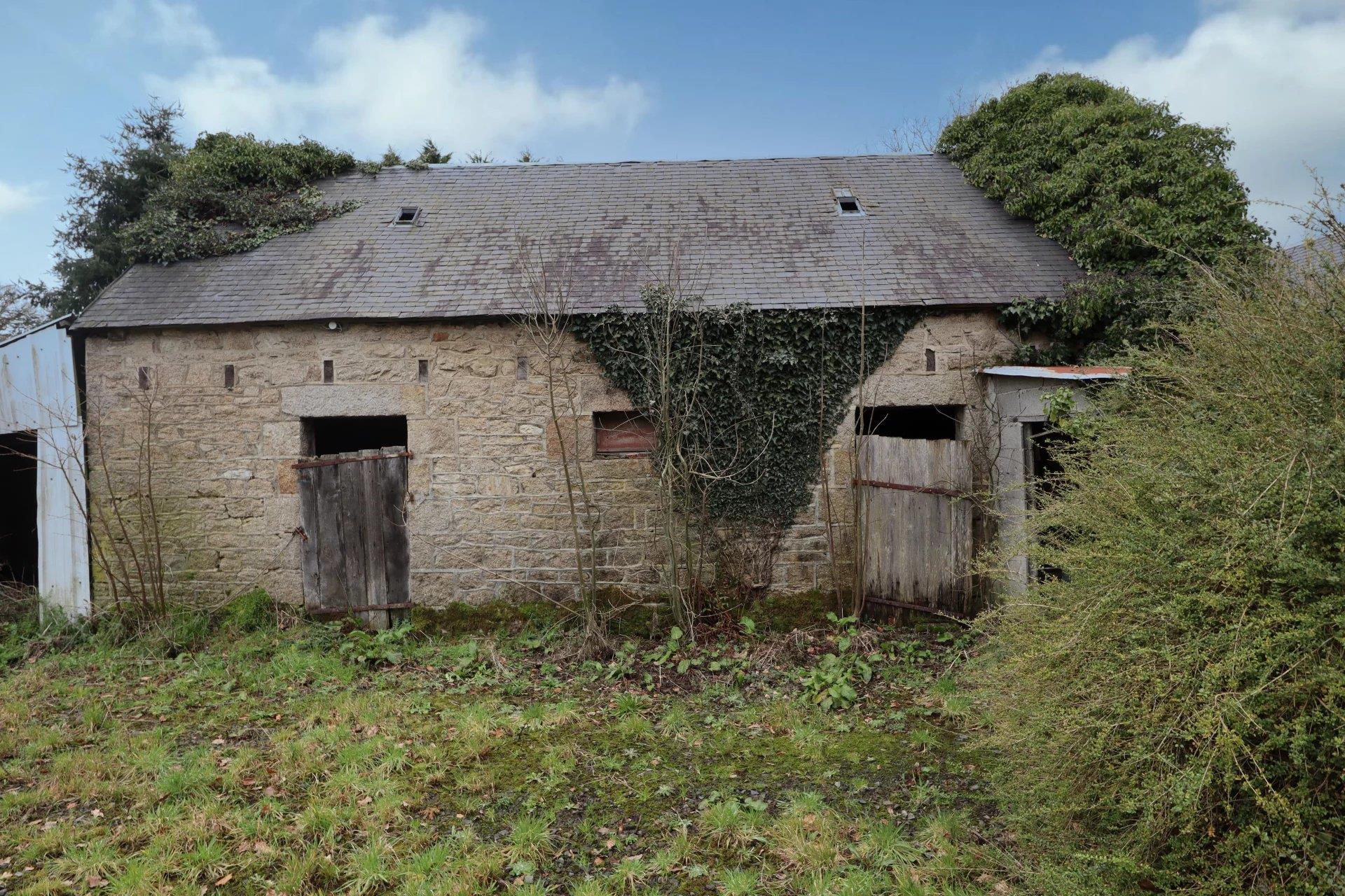 Maison à vendre, 4m², Locarn