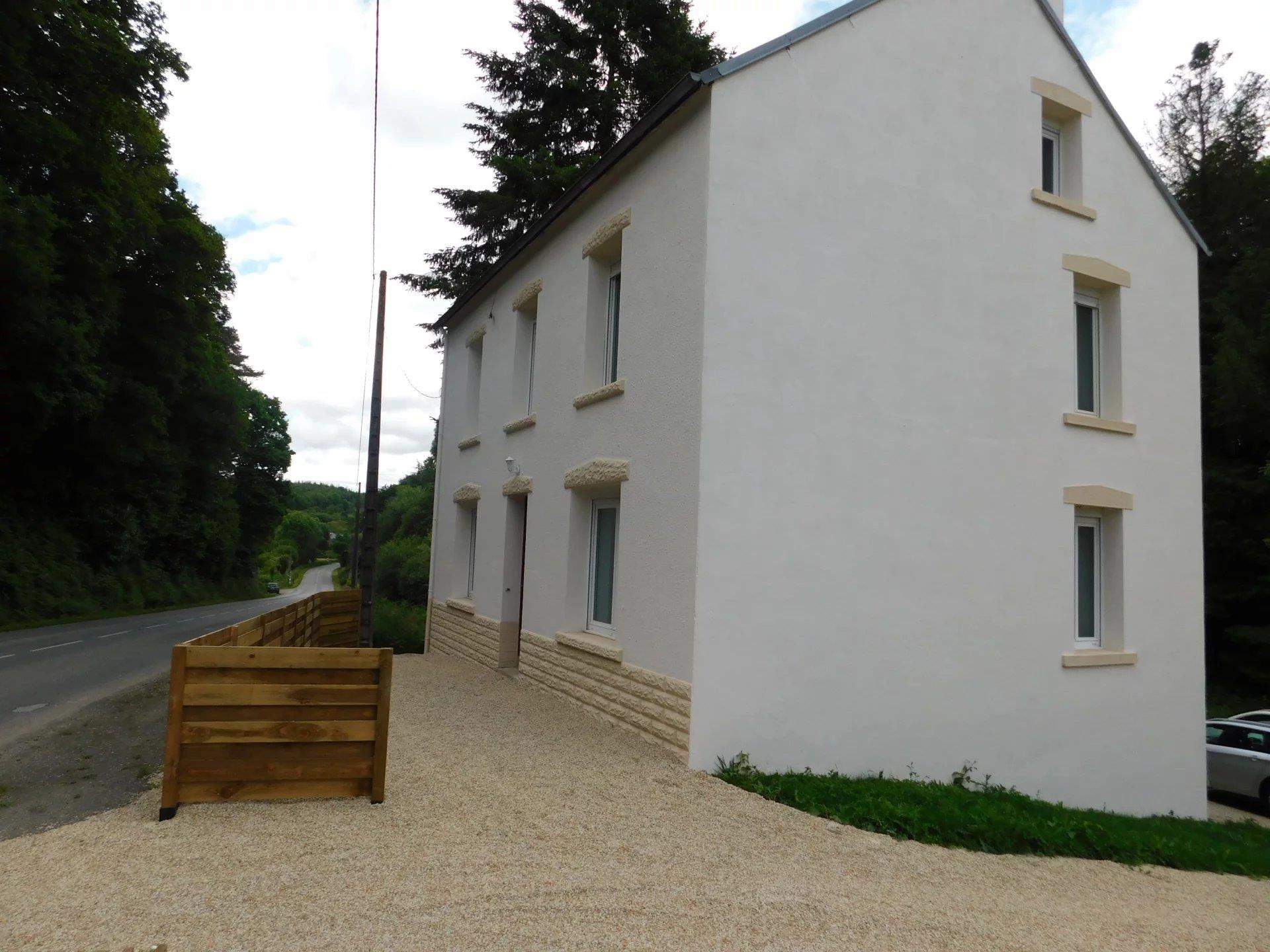 Maison à vendre, 117m², Spézet