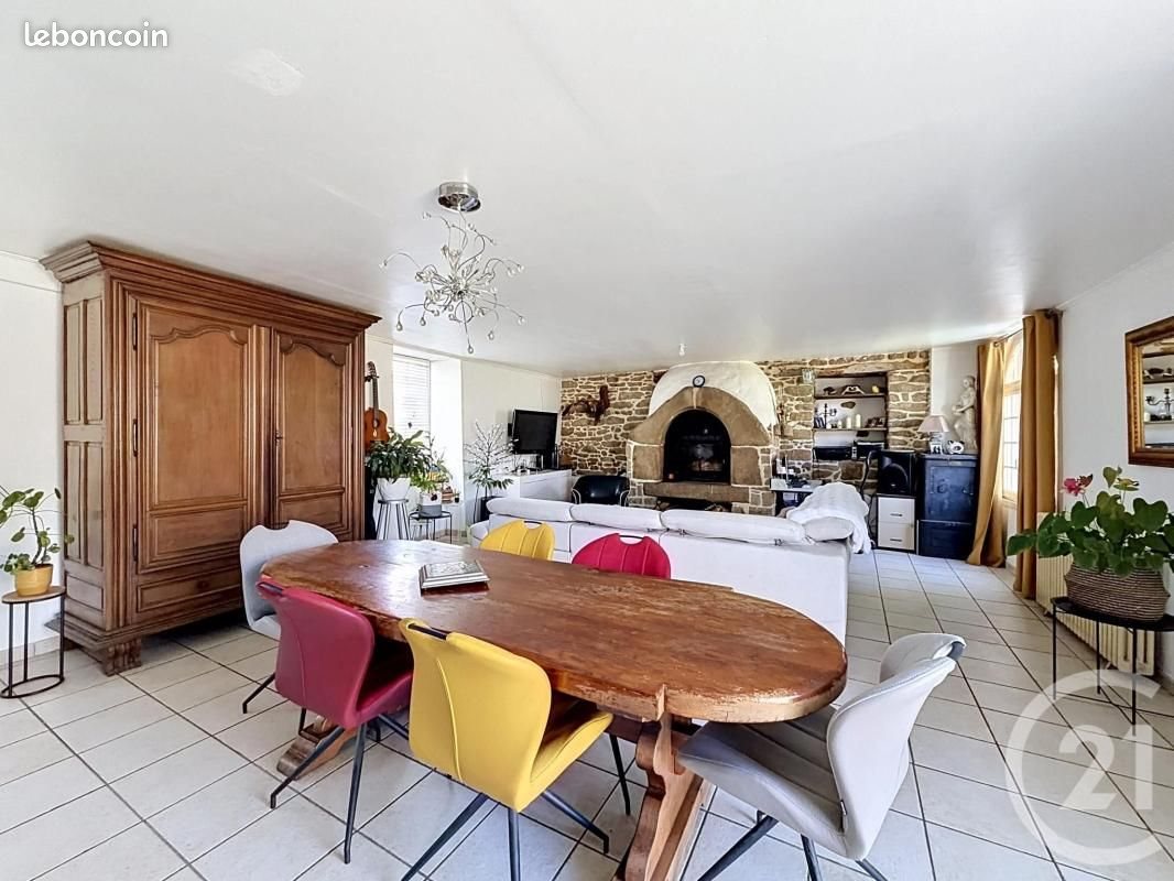 Maison à vendre, 140m², Saint-Glen