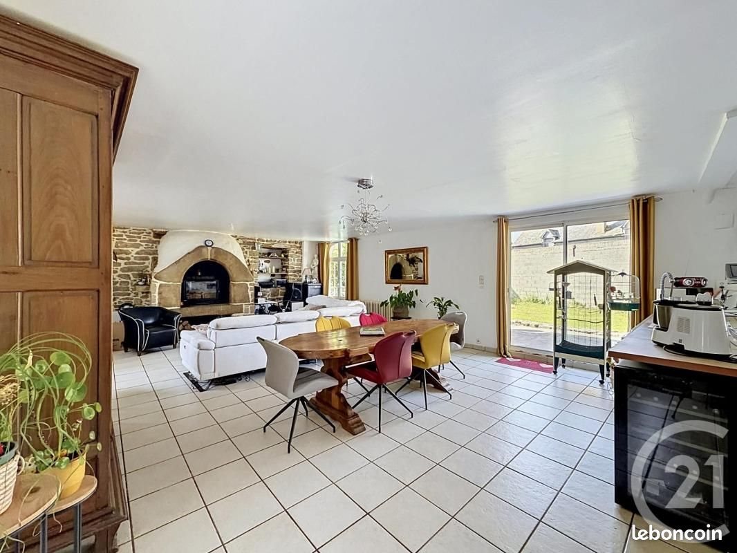 Maison à vendre, 140m², Saint-Glen