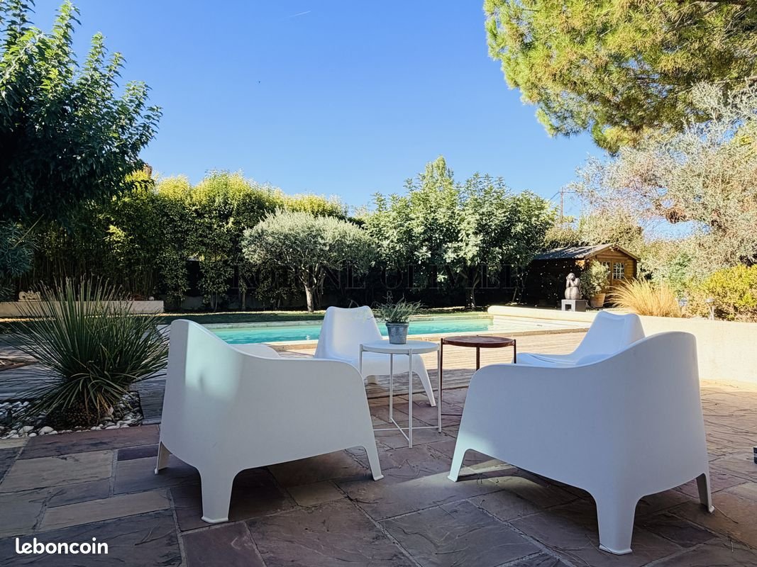 Maison à vendre, 130m², Éguilles