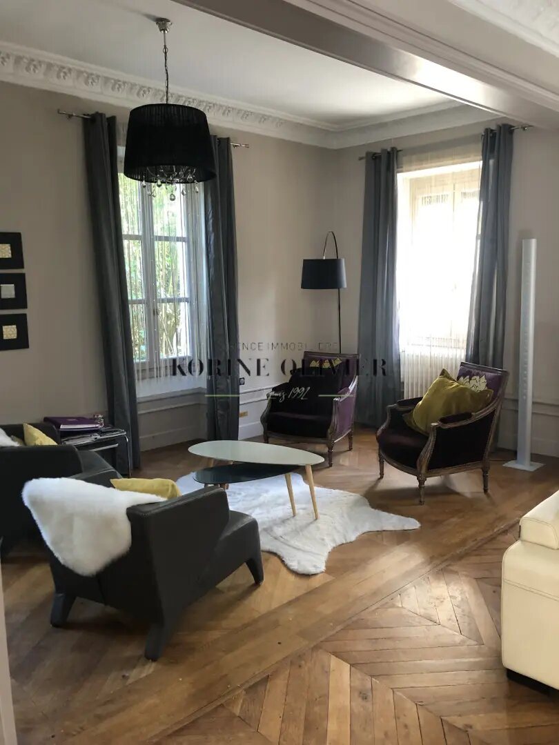 Maison à vendre, 360m², Chabeuil