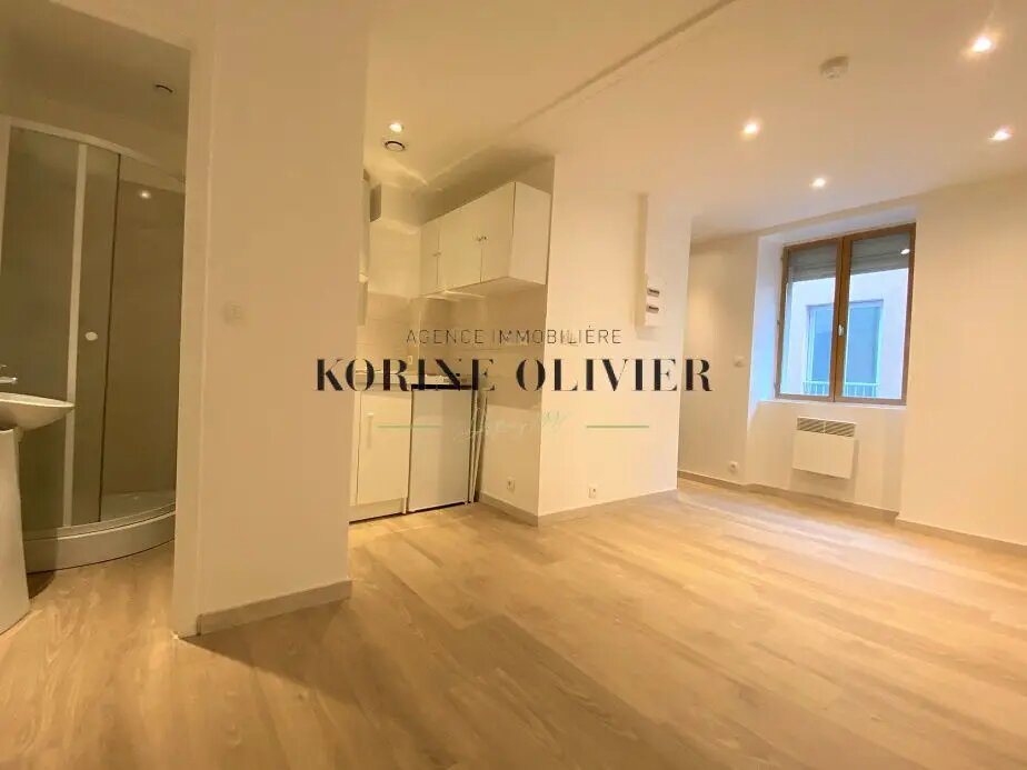 Appartement à vendre, 70m², Tournon-sur-Rhône