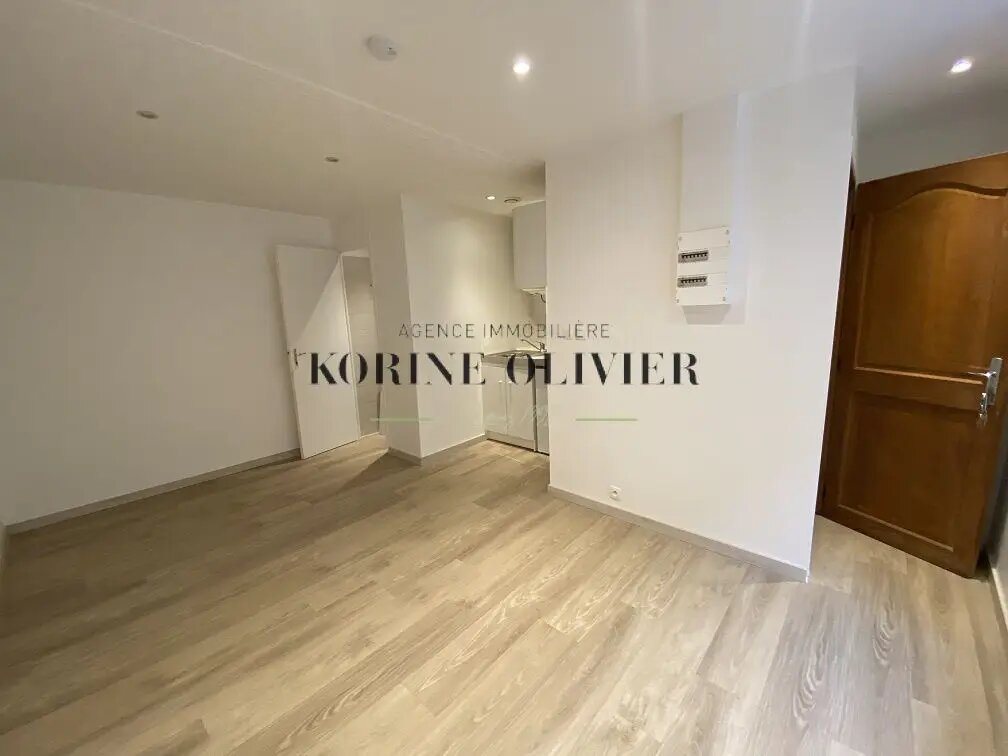 Appartement à vendre, 70m², Tournon-sur-Rhône