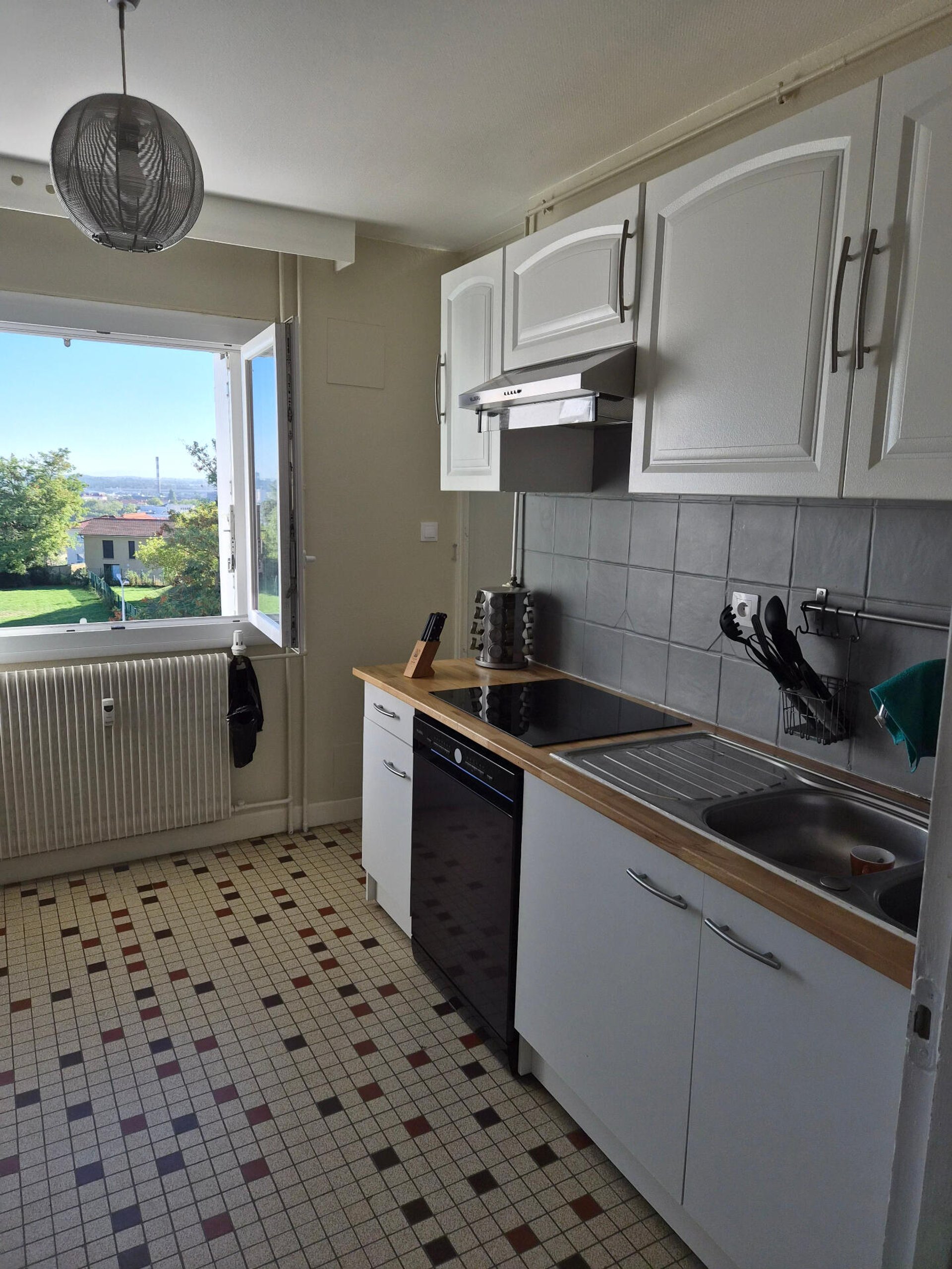 Appartement à vendre, 73m², Vénissieux
