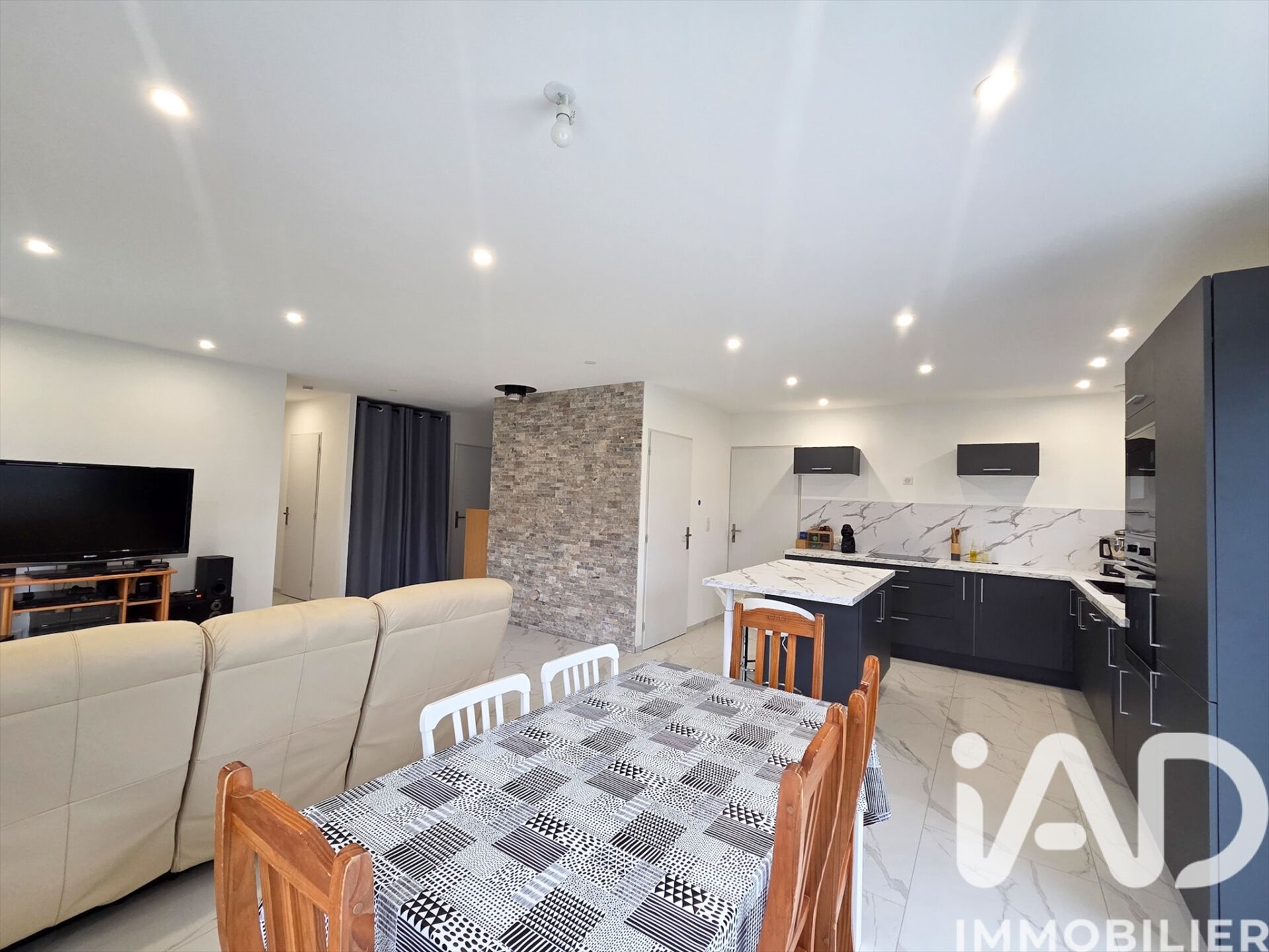 Maison à vendre, 90m², Saint-Siméon-de-Bressieux