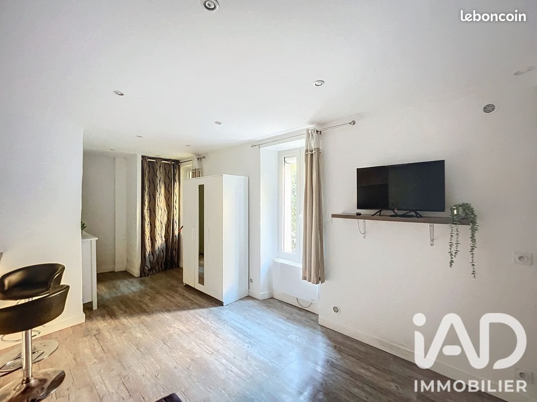 Appartement à louer, 22m², Lambesc
