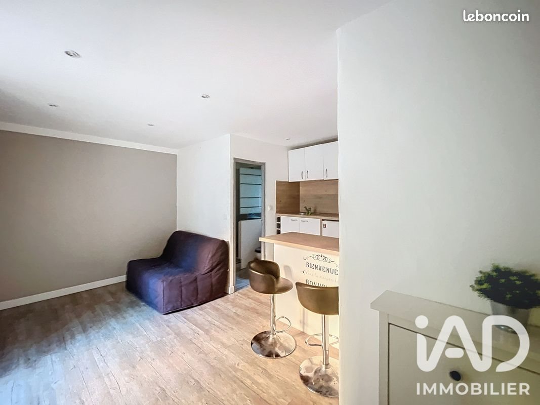 Appartement à louer, 22m², Lambesc