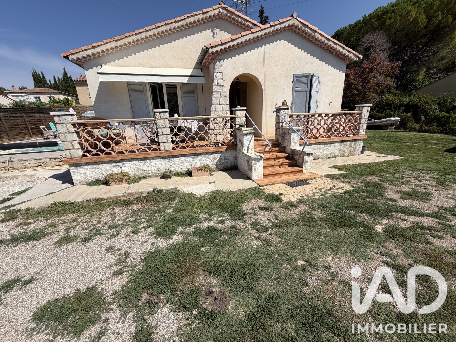 Maison à vendre, 104m², Sainte-Tulle