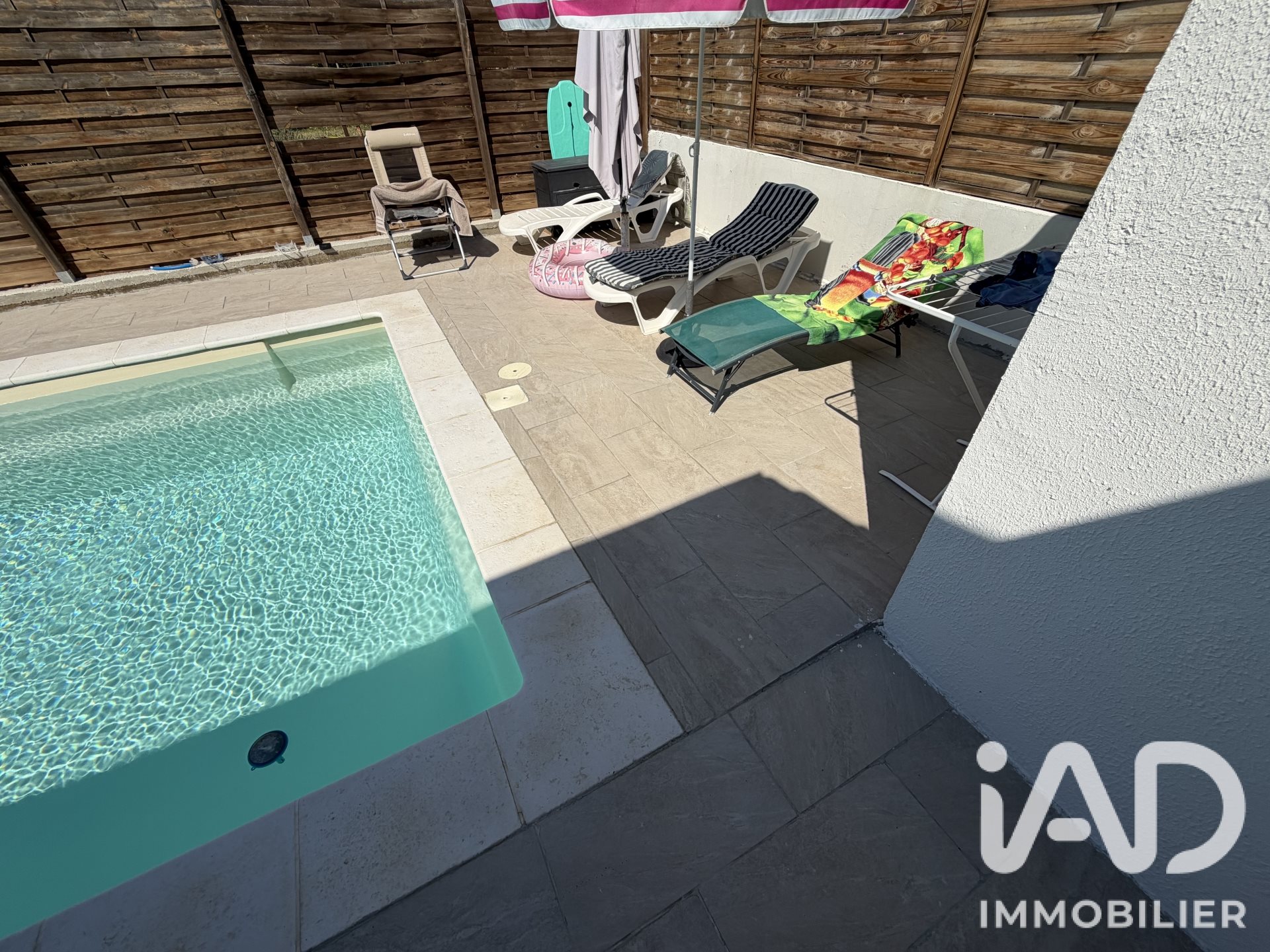 Maison à vendre, 104m², Sainte-Tulle