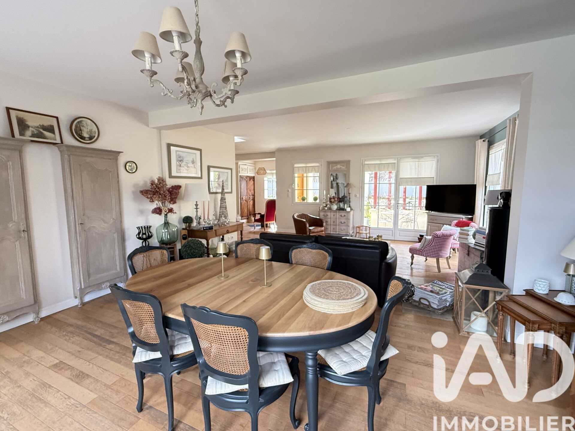 Maison à vendre, 200m², Vieux-Moulin