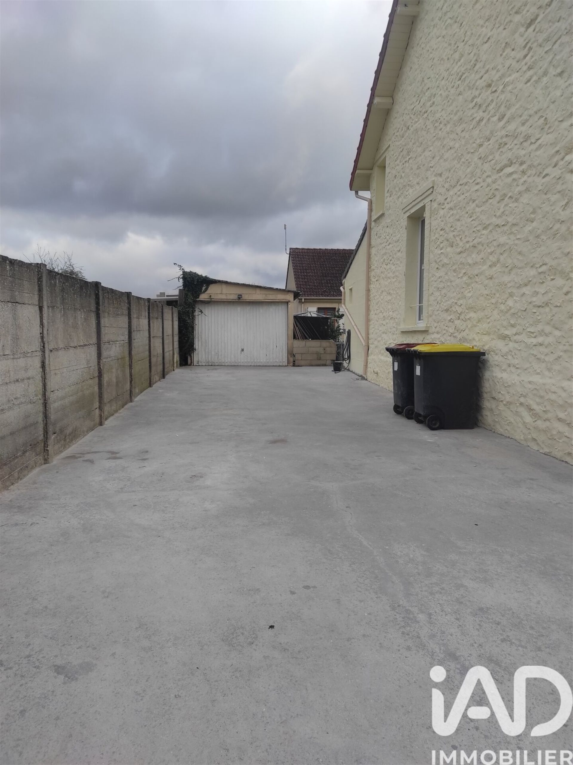 Maison à vendre, 122m², Saint-Hilliers