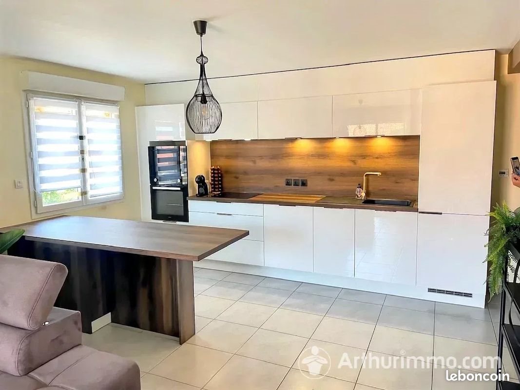 Appartement à vendre, 76m², Granges-Narboz