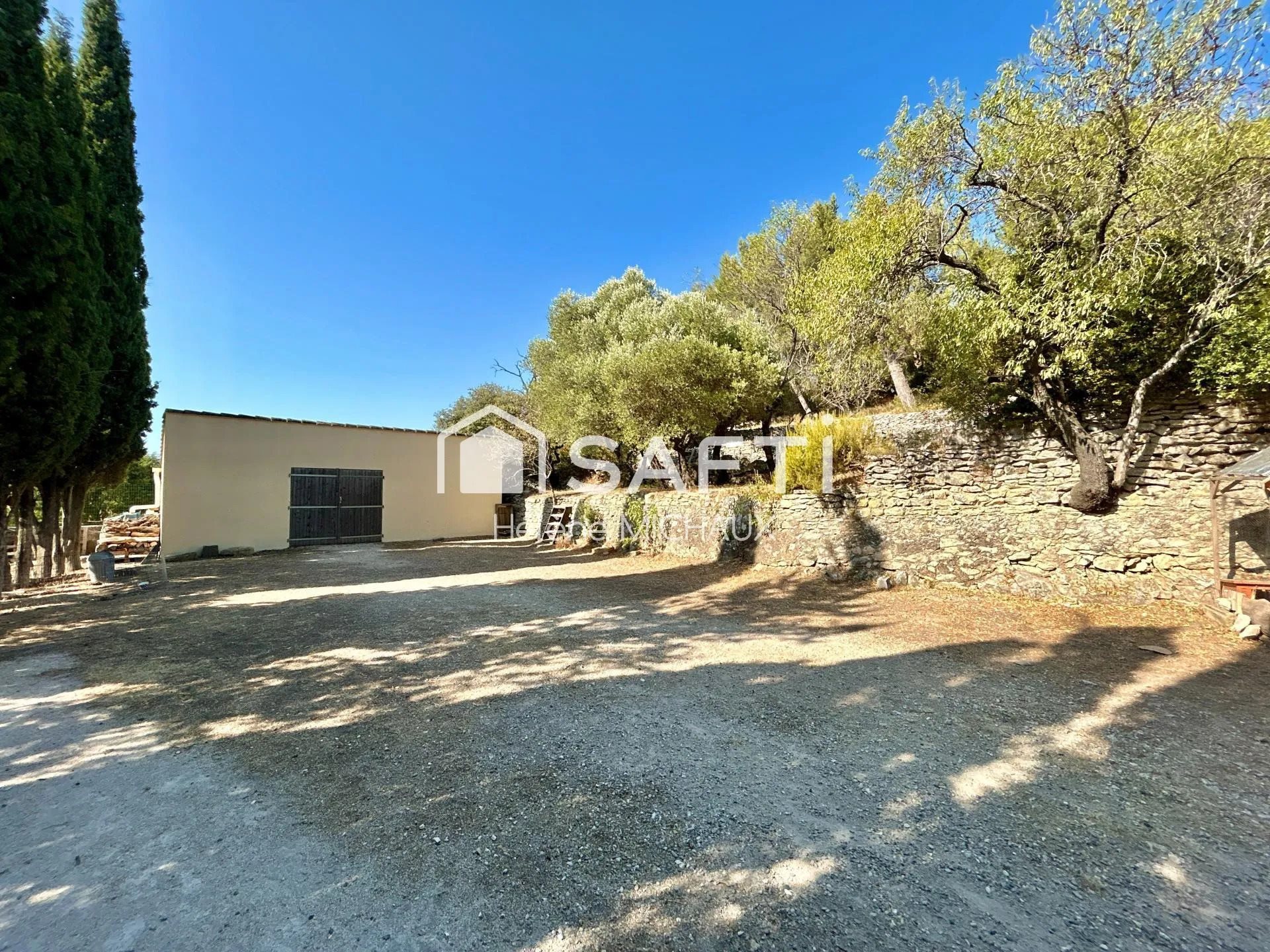 Maison à vendre, 130m², Valliguières
