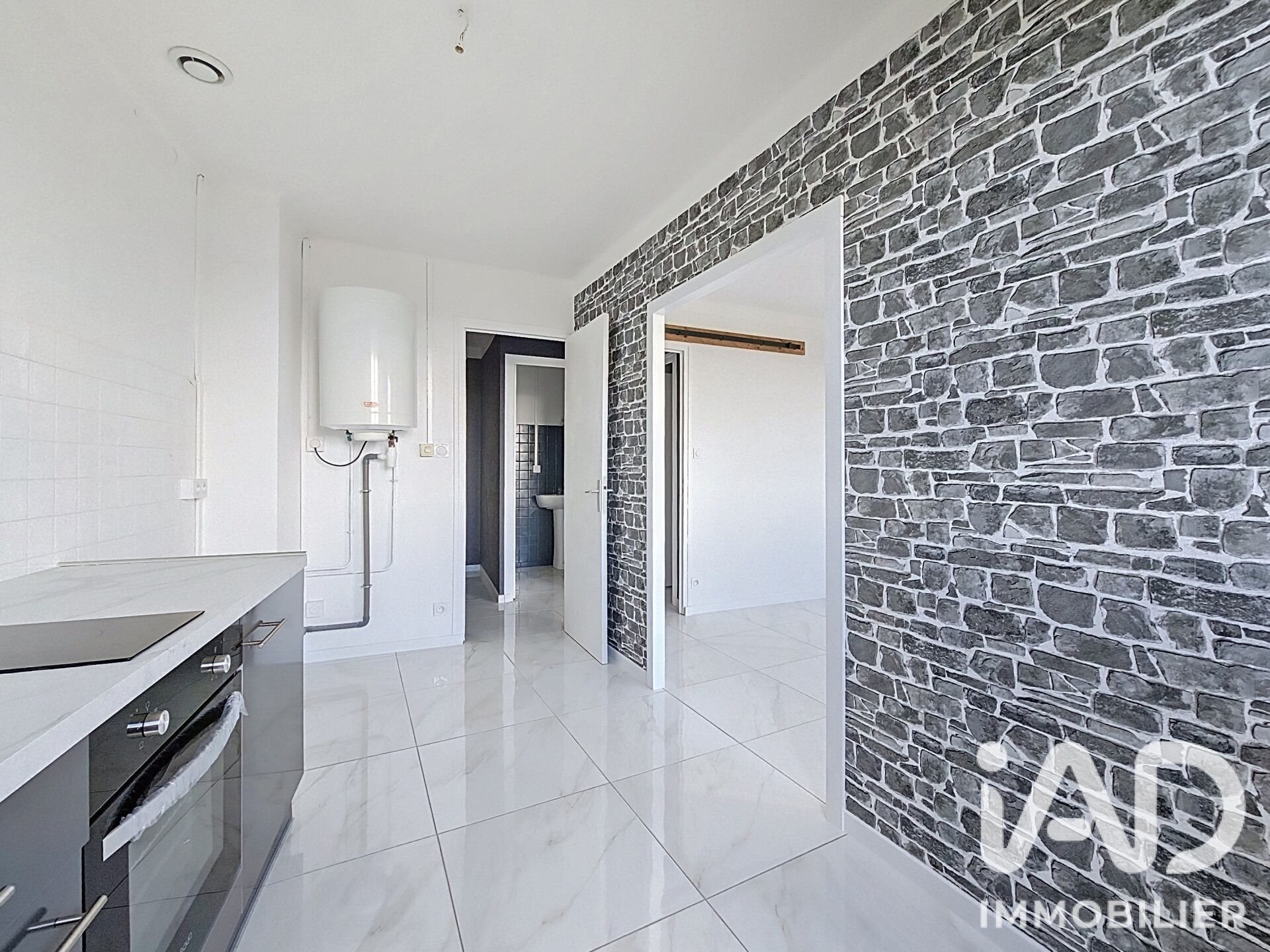 Appartement à louer, 43m², Serrières