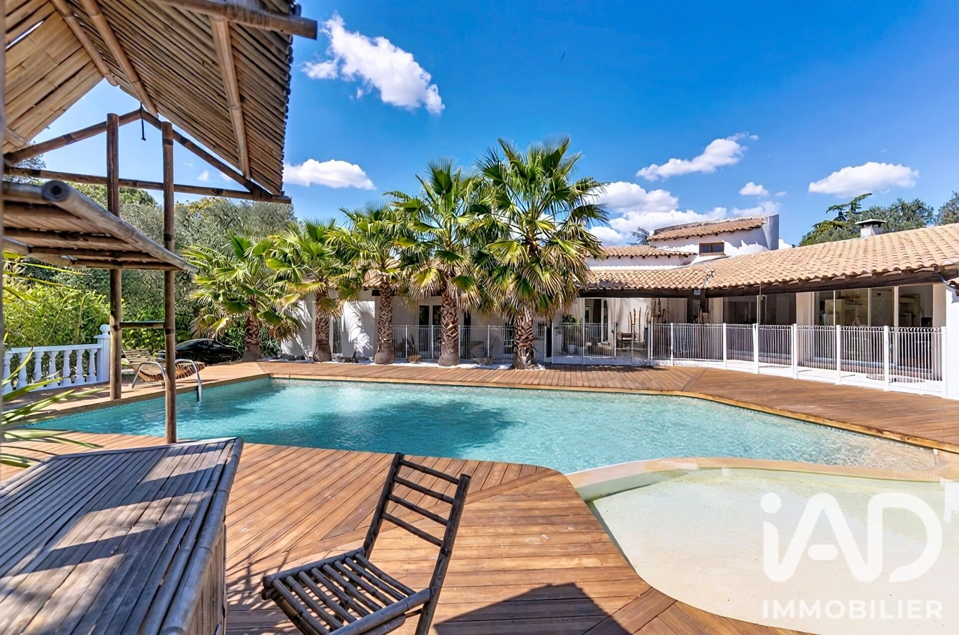 Maison à vendre, 320m², Uchaud