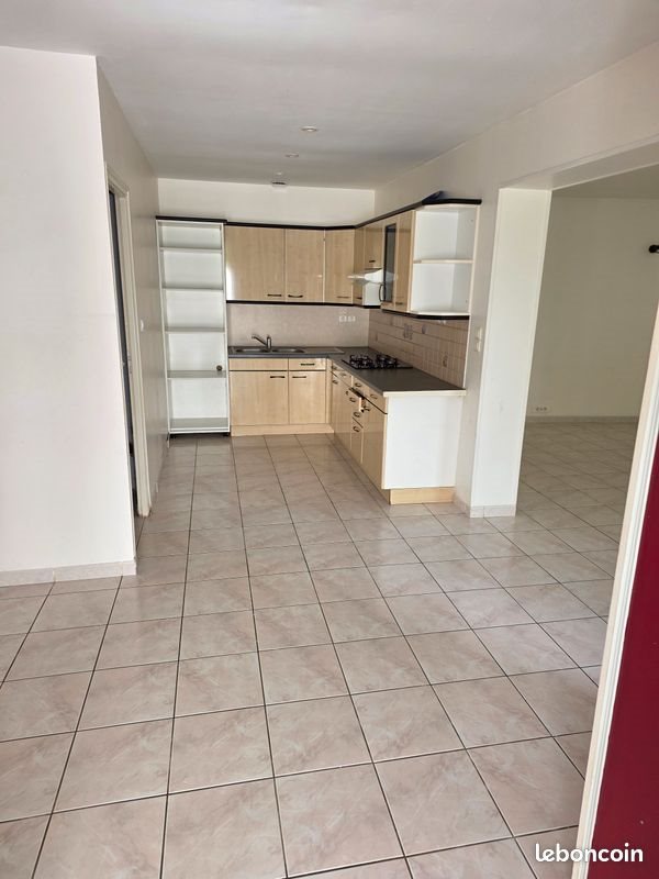 Maison à louer, 76m², Prahecq