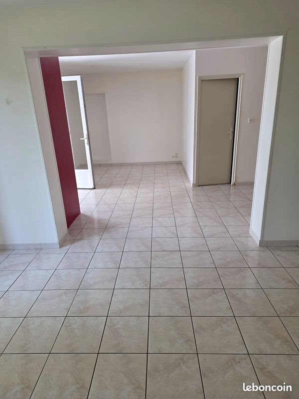 Maison à louer, 76m², Prahecq