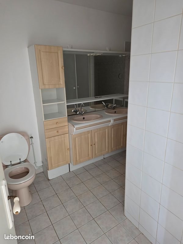 Maison à louer, 76m², Prahecq