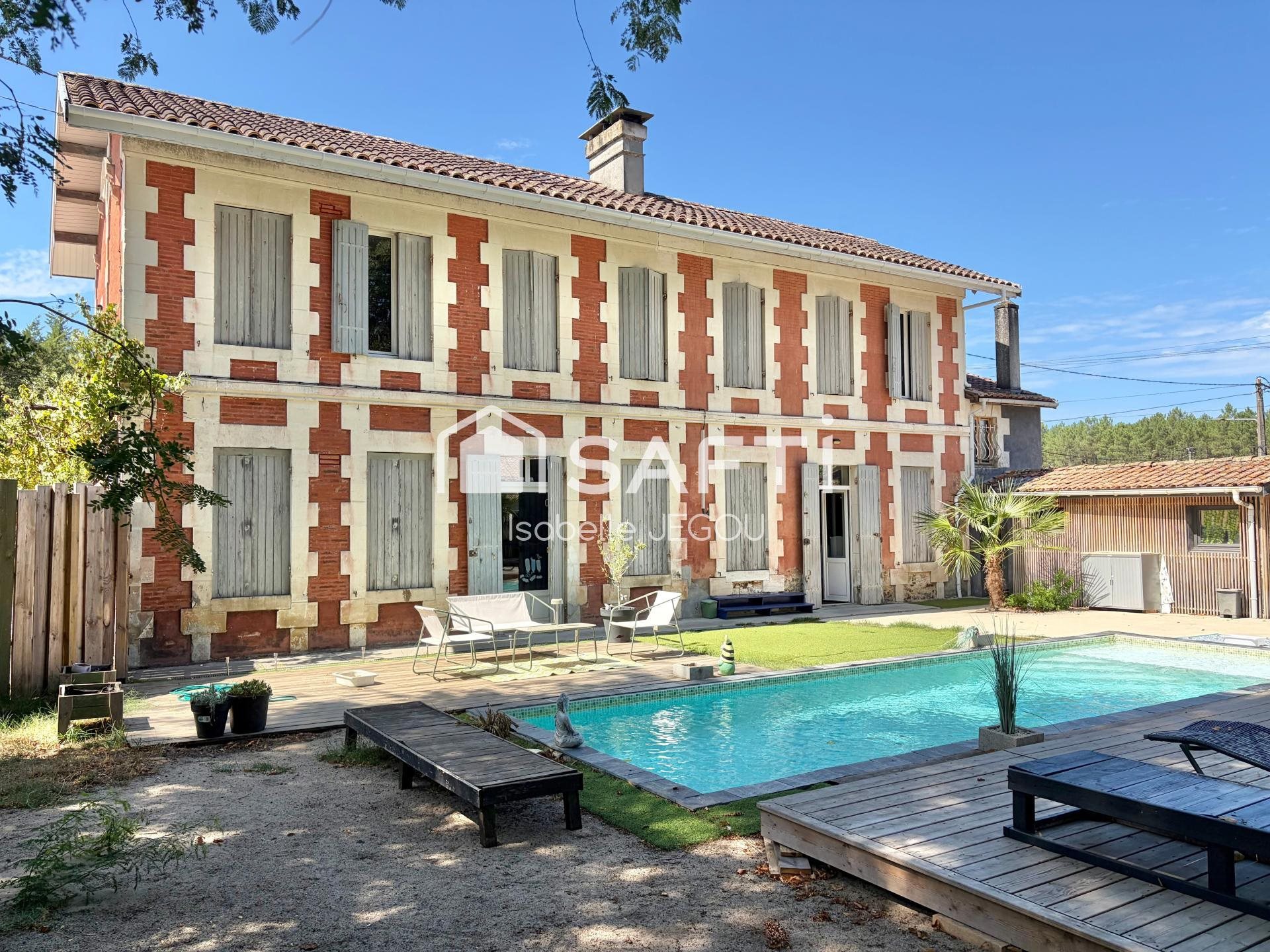 Maison à vendre, 211m², Salles