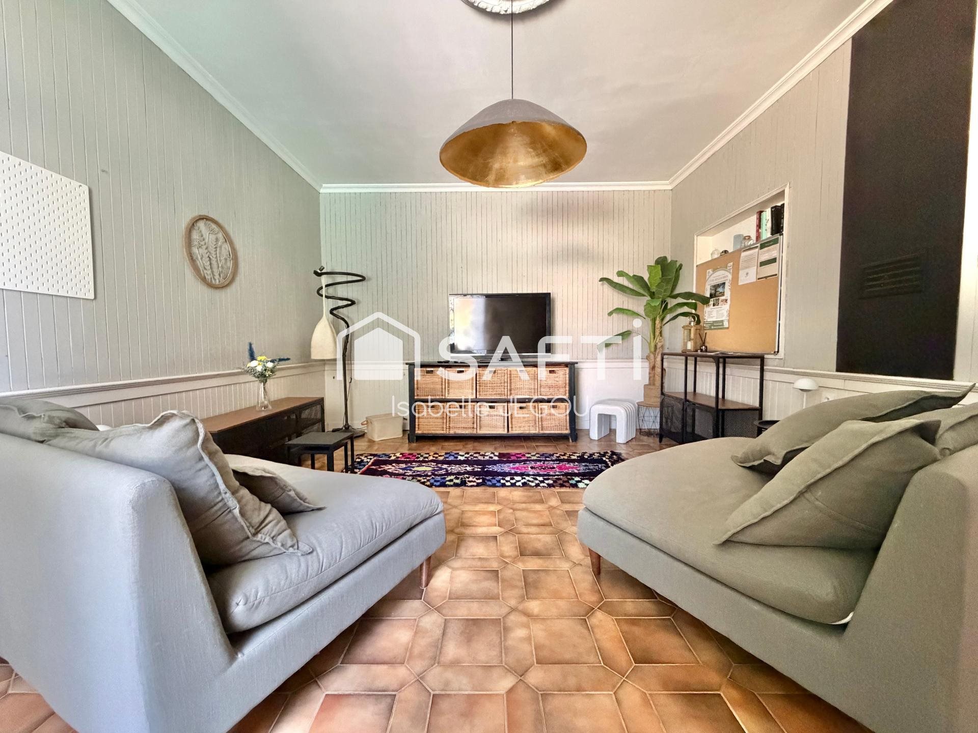 Maison à vendre, 211m², Salles