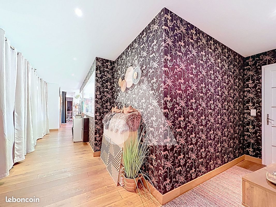 Maison à vendre, 220m², Virigneux
