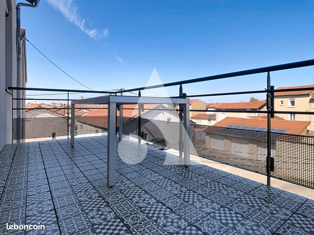 Appartement à vendre, 60m², Chazelles-sur-Lyon