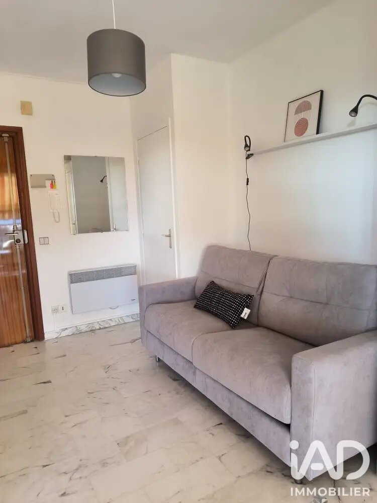 Appartement à louer, 19m², Antibes