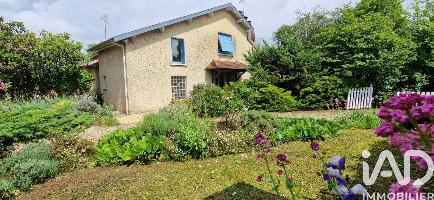 Maison à vendre, 104m², Vallereuil