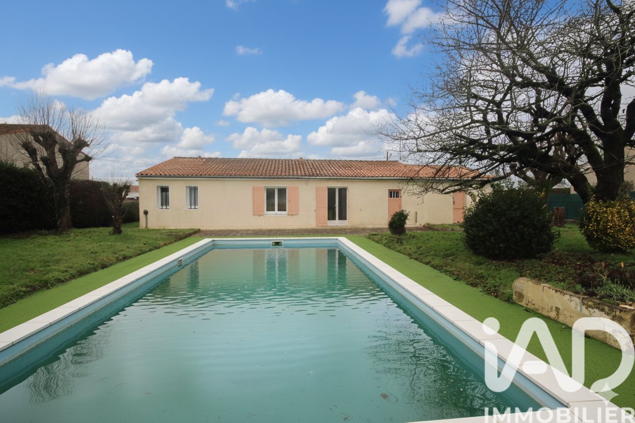 Maison à vendre, 110m², Romegoux