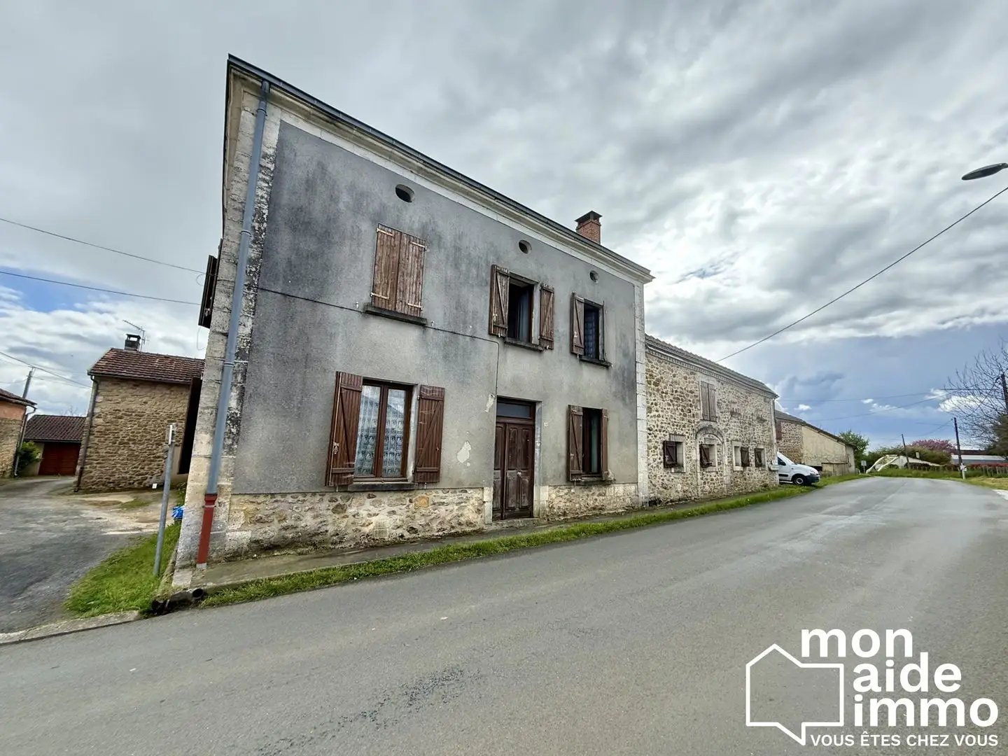 Maison à vendre, 355m², Nantheuil