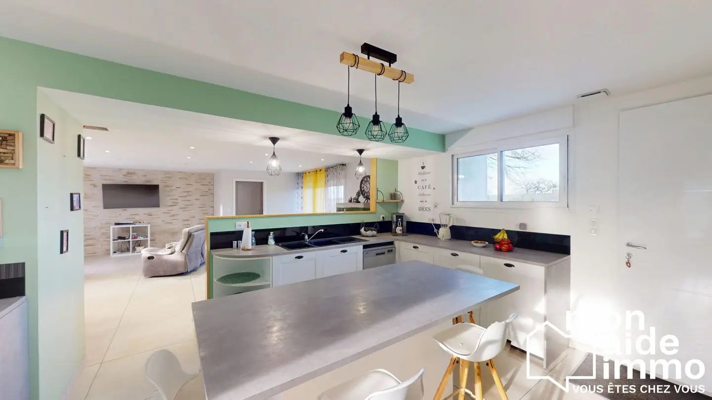 Maison à vendre, 234m², Benet